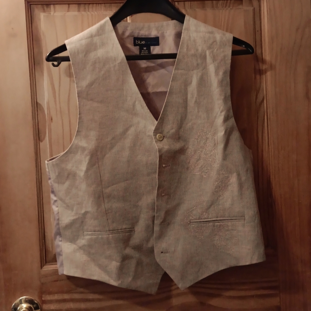 Men's vest, embroidered